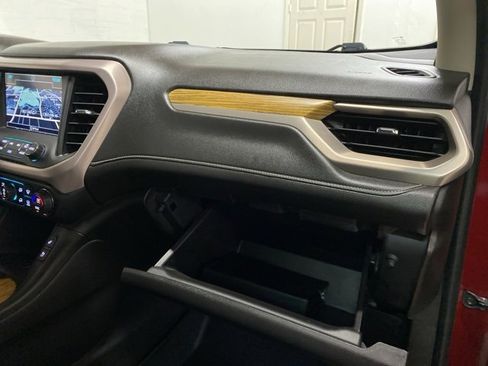 Used 2017 GMC Acadia Denali w/ Technology Package image 91