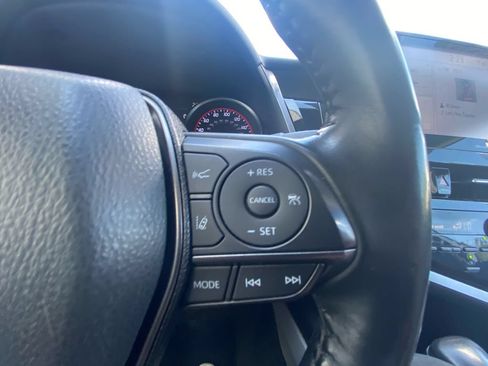 Used 2023 Toyota Camry XSE FWD image 20