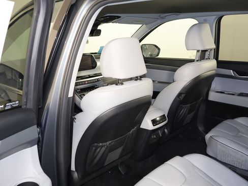 Used 2025 Hyundai Palisade SEL image 47