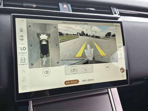 New 2026 Land Rover Range Rover Velar S AWD/4WD image 16