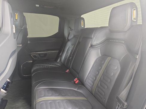 Used 2023 Rivian R1T Adventure image 21