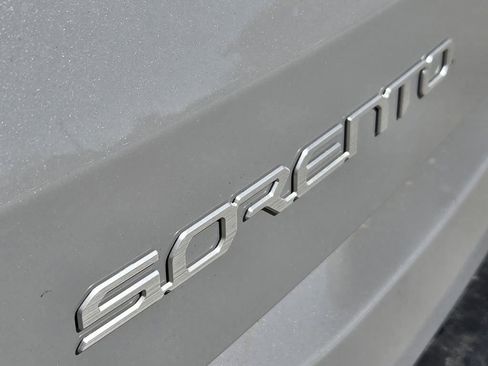 New 2026 Kia Sorento EX w/ EX Premium Package FWD image 7