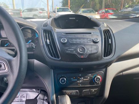 Used 2017 Ford Escape S FWD image 26
