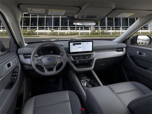 New 2025 Ford Explorer Active w/ Active Comfort Package image 9