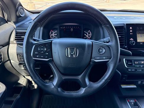 Used 2023 Honda Passport TrailSport image 18