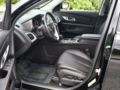 Used 2017 GMC Terrain SLT w/ Open Road Package image 44