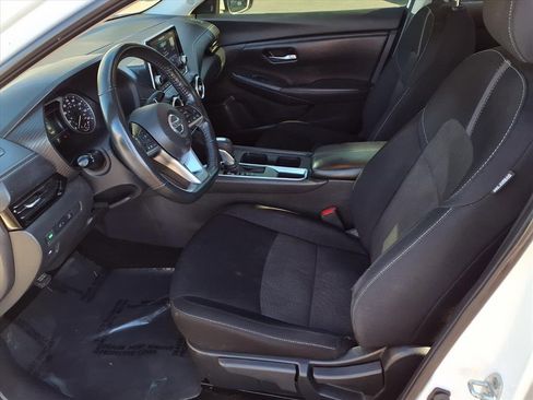 Used 2022 Nissan Sentra SV image 16