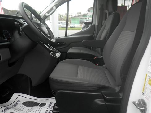 Used 2023 Ford Transit 350 XLT image 15