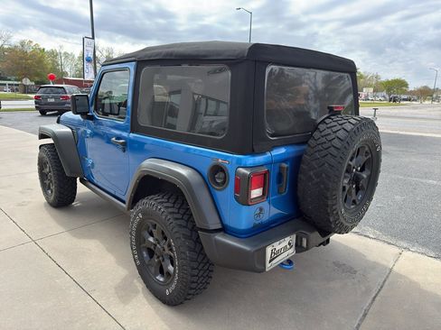 Used 2022 Jeep Wrangler Willys image 5