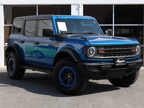 Used 2022 Ford Bronco 4-Door w/ Sasquatch Package AWD/4WD image 7