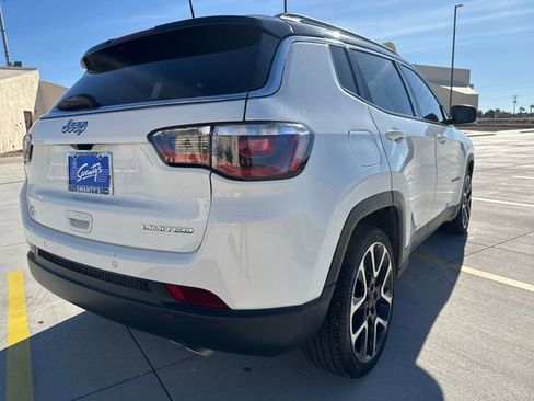 Used 2021 Jeep Compass Limited w/ Elite Exterior Group image 5