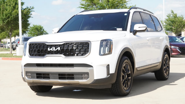 Used 2023 Kia Telluride SX Prestige X-Pro AWD/4WD image 2