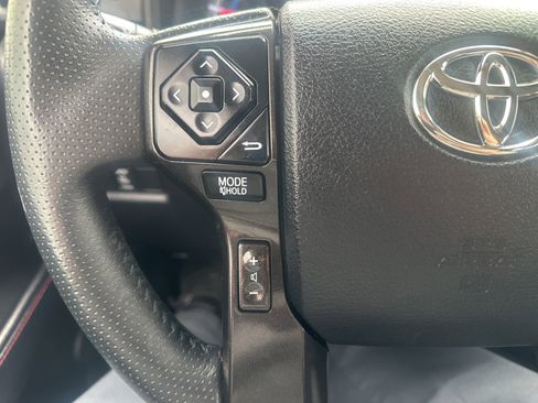 Used 2019 Toyota 4Runner TRD Off-Road image 26