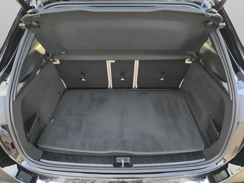 Certified 2025 Mercedes-Benz GLA 250 image 30