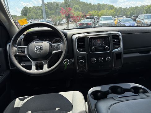Used 2024 RAM 1500 Classic SLT AWD/4WD image 22