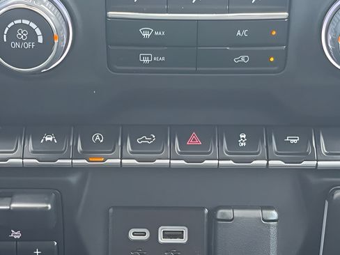 Used 2023 Chevrolet Silverado 1500 Custom w/ LPO, Dark Essentials Package RWD image 28