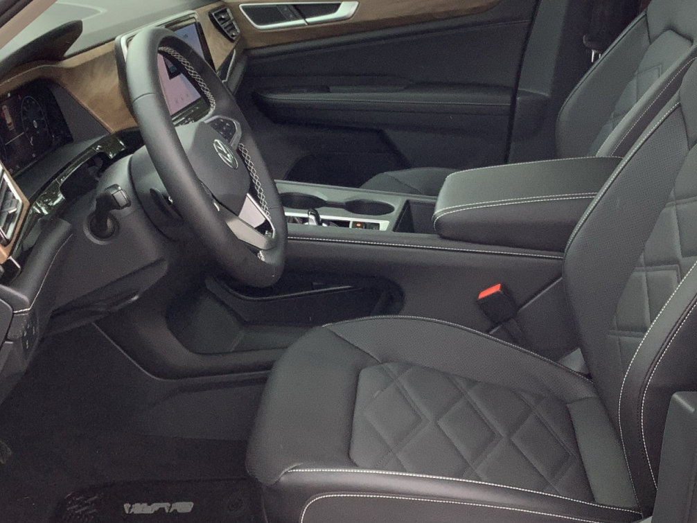 New 2026 Volkswagen Atlas SE FWD image 21