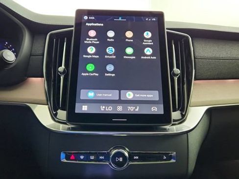 New 2026 Volvo XC90 B6 Plus w/ Protection Package Premier AWD/4WD image 21