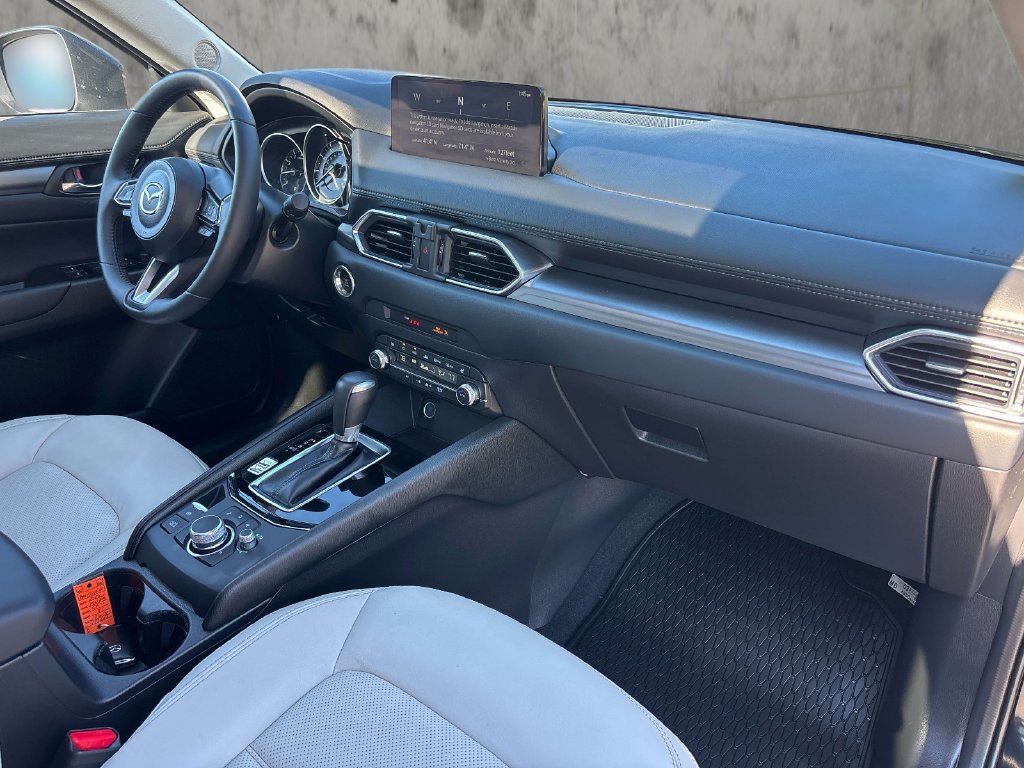Used 2024 MAZDA CX-5 AWD 2.5 S w/ Preferred Package image 18