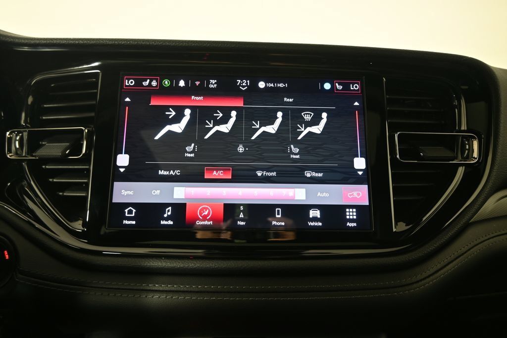 Used 2022 Dodge Durango GT AWD/4WD image 29