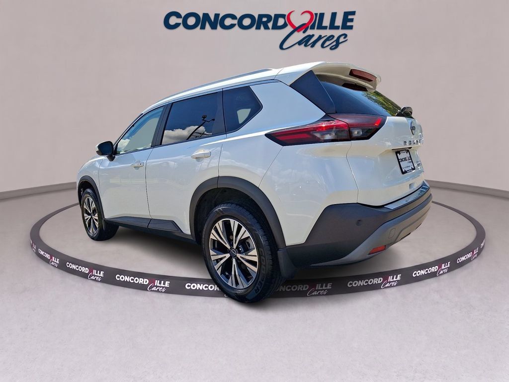 Certified 2023 Nissan Rogue SV w/ SV Premium B Package AWD/4WD image 5