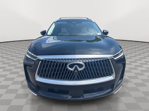 Certified 2026 INFINITI QX60 Luxe w/ Cargo Package FWD image 3