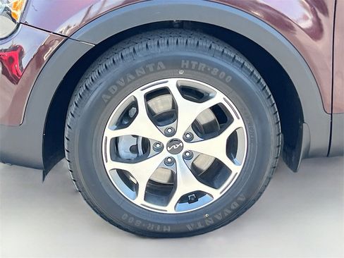 Used 2022 Kia Telluride EX w/ Towing Package image 33