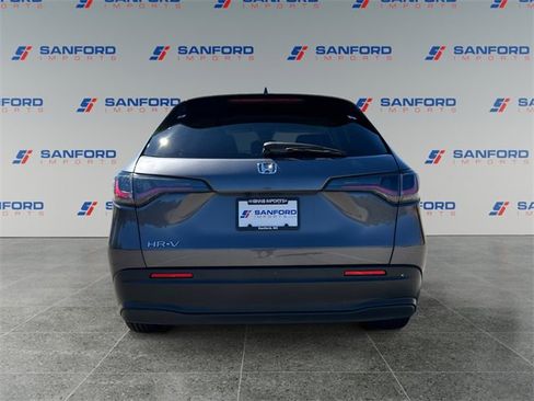 Used 2023 Honda HR-V LX image 4
