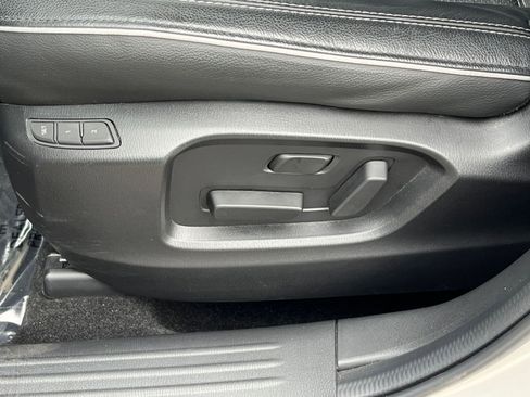 Used 2025 MAZDA CX-5 AWD 2.5 S w/ Preferred Package image 23