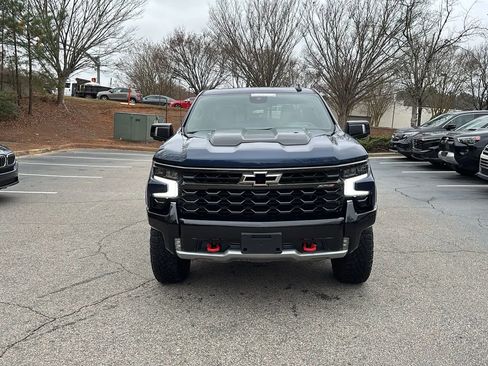 Used 2022 Chevrolet Silverado 1500 ZR2 w/ Technology Package image 2