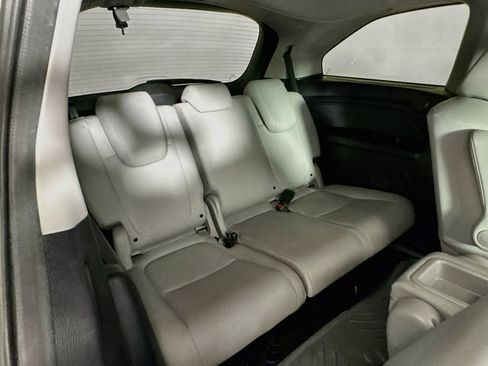 Used 2019 Honda Odyssey EX-L image 38