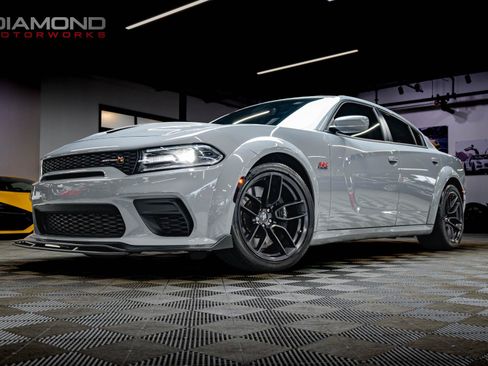 Used 2021 Dodge Charger Scat Pack RWD image 6