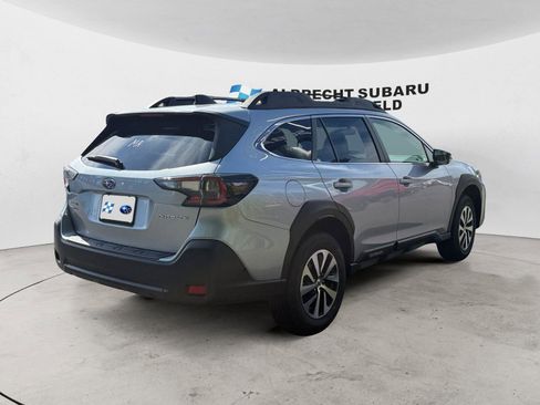 New 2025 Subaru Outback Premium image 5