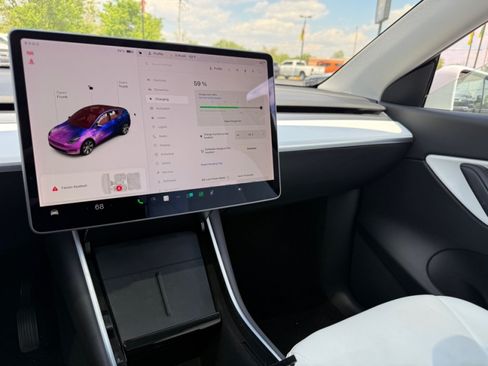 Used 2020 Tesla Model Y Long Range AWD/4WD image 11