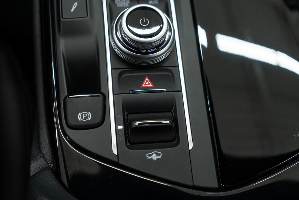 Used 2023 Maserati Levante GT AWD/4WD image 23