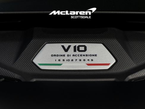 Used 2022 Lamborghini Huracan EVO image 34