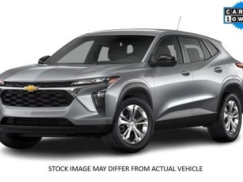 Used 2025 Chevrolet Trax LT FWD image 1