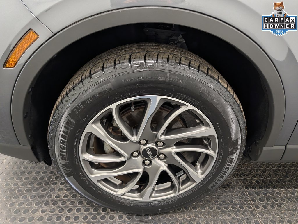 Used 2022 Lincoln Corsair AWD w/ Equipment Group 101A image 8