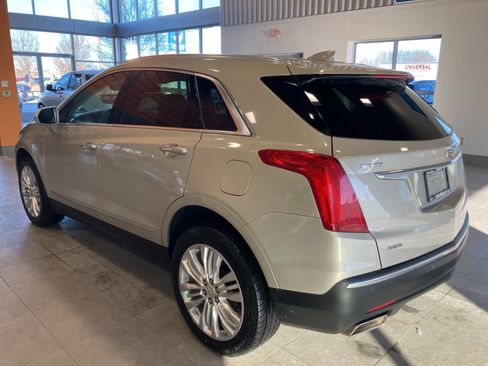 Used 2017 Cadillac XT5 Premium Luxury image 7