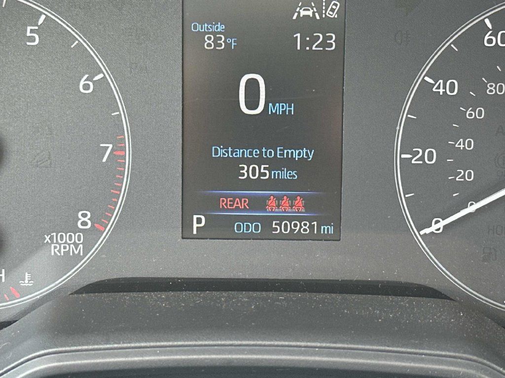 Used 2025 Toyota Corolla LE FWD image 20