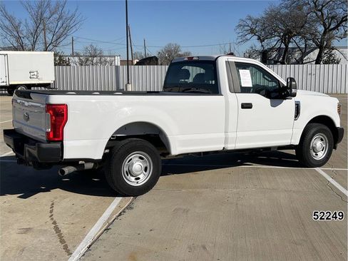 Used 2019 Ford F250 XL w/ Power Equipment Group image 2