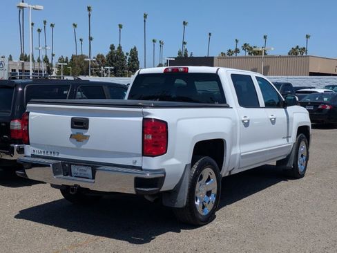 Used 2018 Chevrolet Silverado 1500 LT w/ LT Eassist Package AWD/4WD image 5
