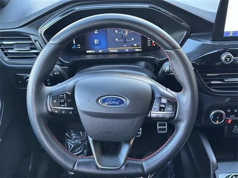 Used 2024 Ford Escape ST-Line image 11