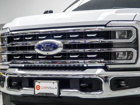 Used 2024 Ford F250 Lariat AWD/4WD image 2
