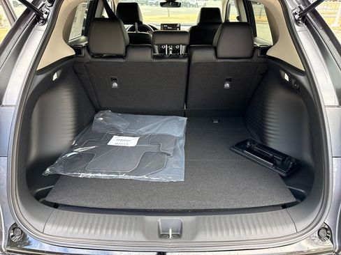 New 2026 Honda HR-V EX-L image 25