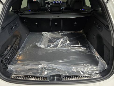New 2026 Mercedes-Benz GLC 300 4MATIC image 11
