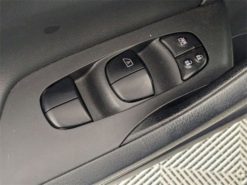 Used 2018 Nissan Altima 2.5 SR w/ SR Special Edition image 12