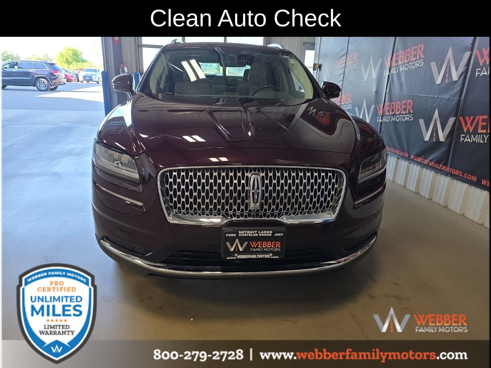 Used 2023 Lincoln Nautilus Reserve w/ Luxury Package AWD/4WD image 3