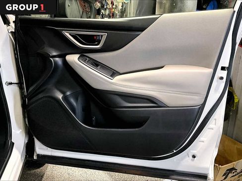 Certified 2023 Subaru Forester image 21