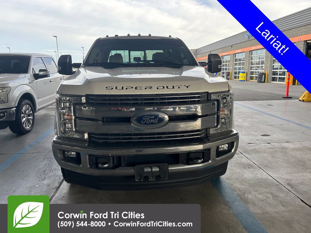 Used 2017 Ford F350 Lariat w/ Lariat Ultimate Package AWD/4WD image 3